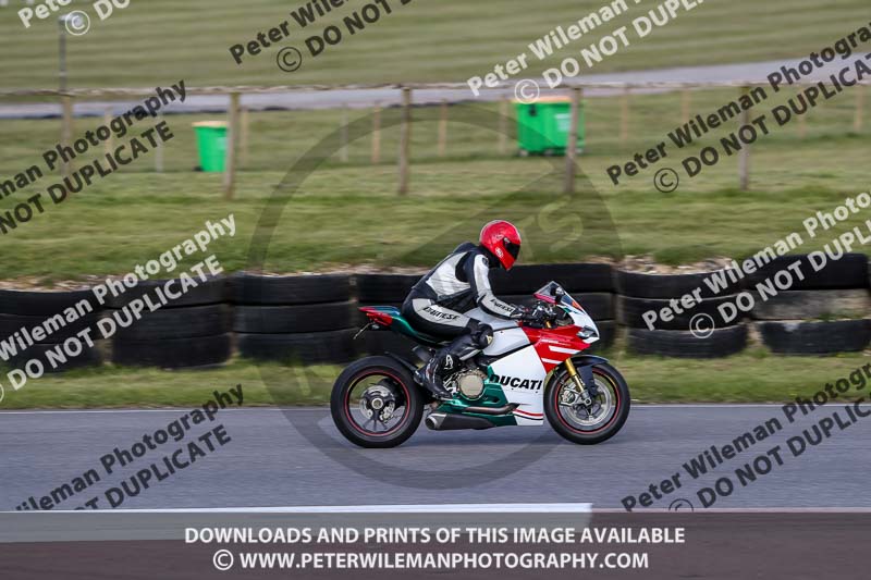 enduro digital images;event digital images;eventdigitalimages;lydden hill;lydden no limits trackday;lydden photographs;lydden trackday photographs;no limits trackdays;peter wileman photography;racing digital images;trackday digital images;trackday photos